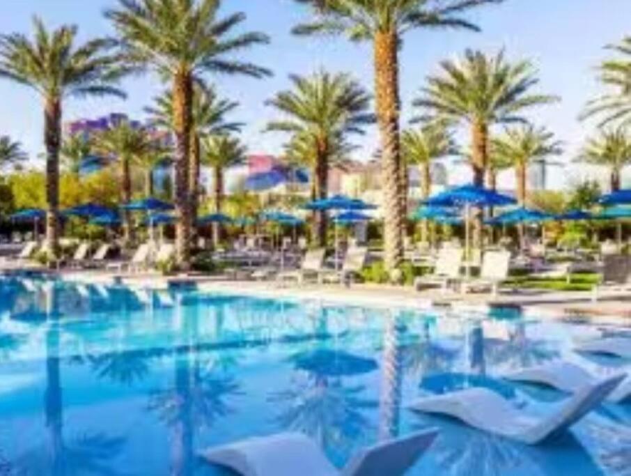 Tropicana Resort Vegas Strip Лас-Вегас Экстерьер фото