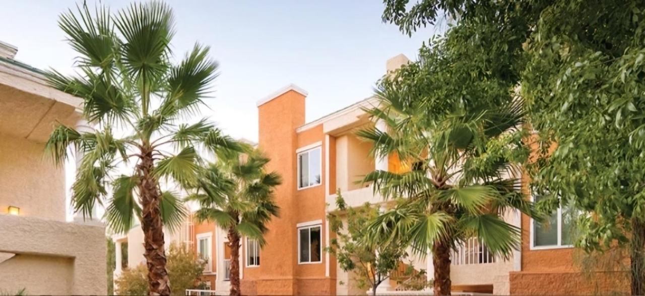 Tropicana Resort Vegas Strip Лас-Вегас Экстерьер фото